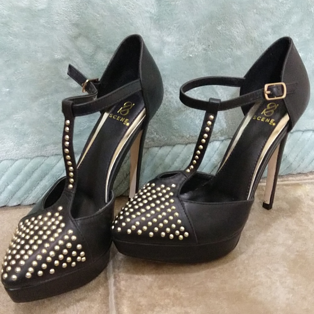 Size 7 heels